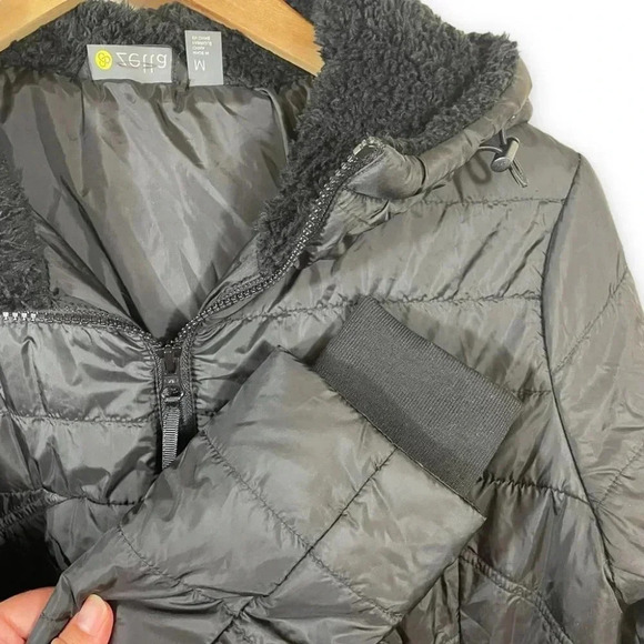 Zella  Longline Quilted Recycled Polyester Jacket - Picture 6 of 13